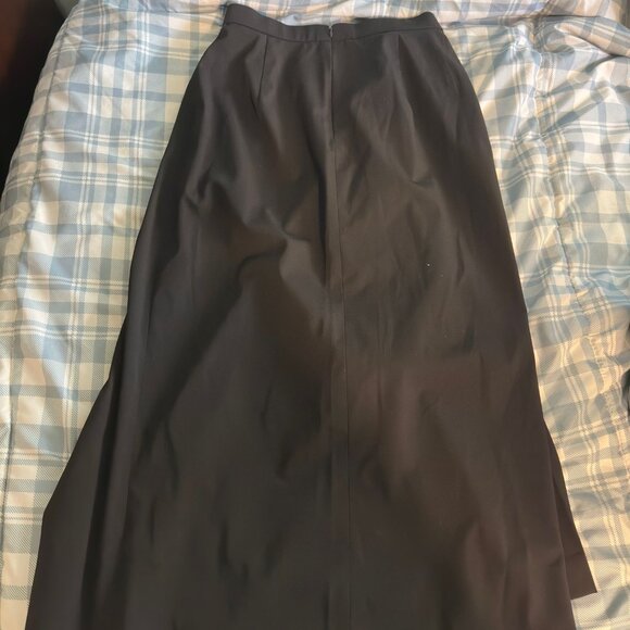 Uniqlo High Slit Long Skirt - Picture 1 of 4